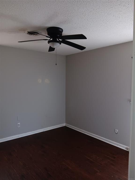 Building Photo - 3136 Harrison Rd