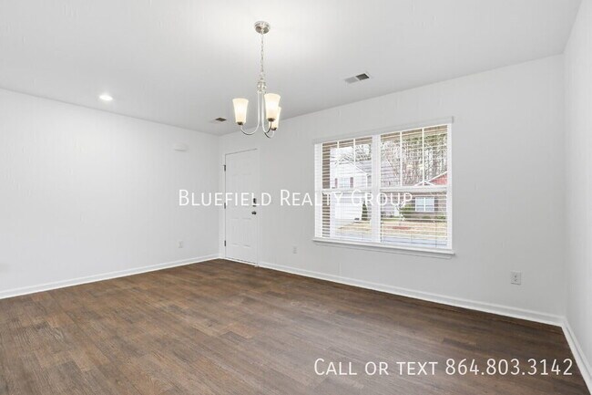 Building Photo - 227 Millen Dr