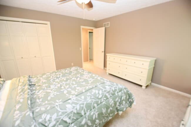 Building Photo - Penn Schools, executive home 4 bedroom 2.5...
