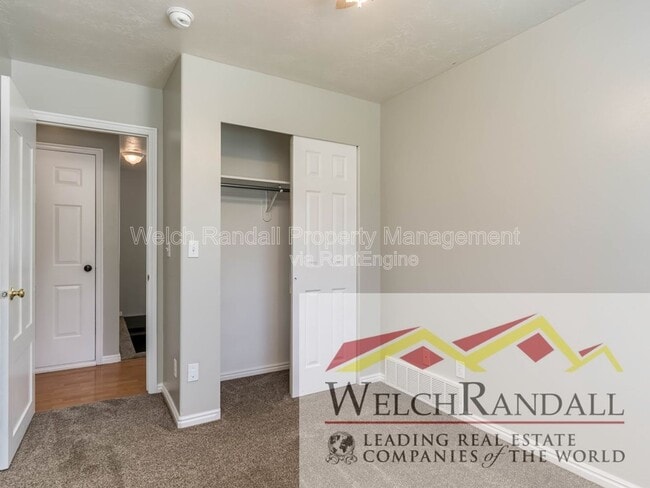 Building Photo - 1124 E 1000 N