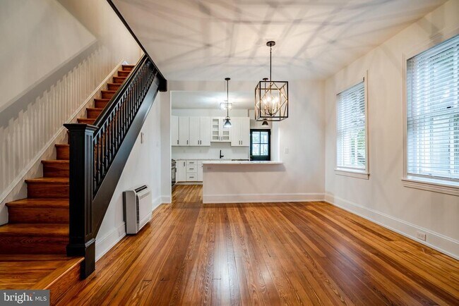 Building Photo - 310 W Biddle St