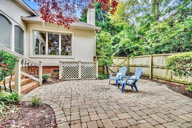 Building Photo - 1700 Jermyn Ln