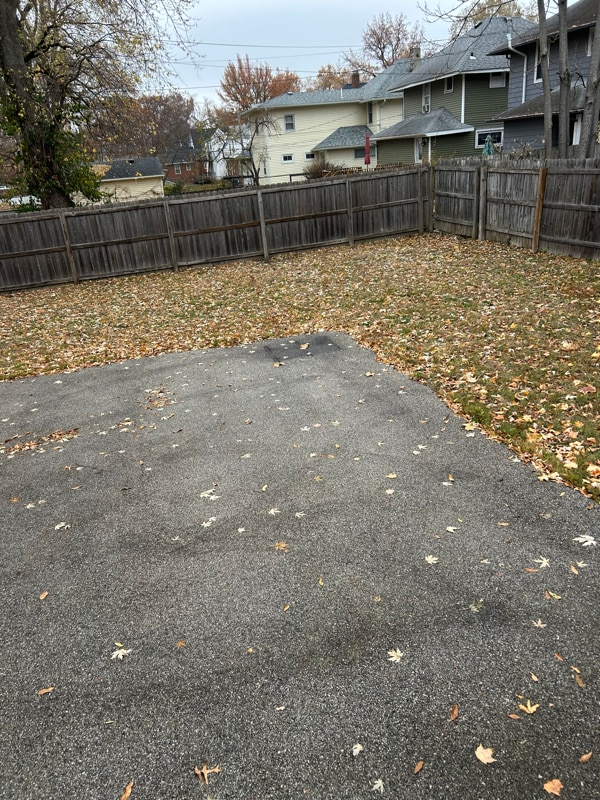 Building Photo - 1209 1/2 W Governor St