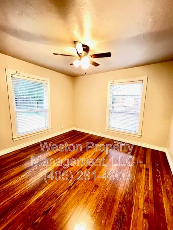 Building Photo - 2725 NW 64th St