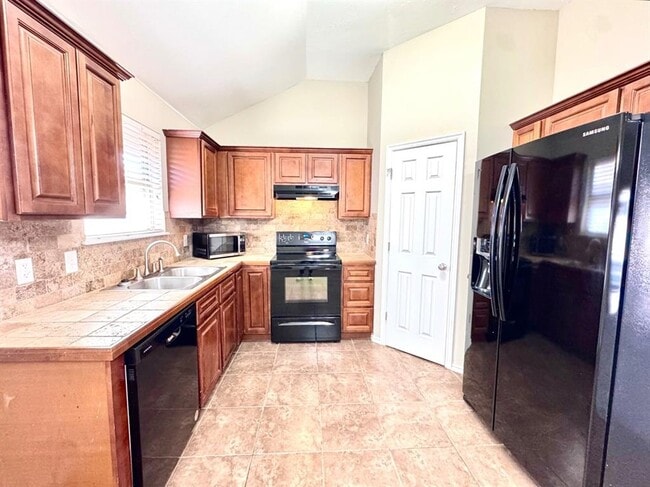 Building Photo - 2332 NW 198th St