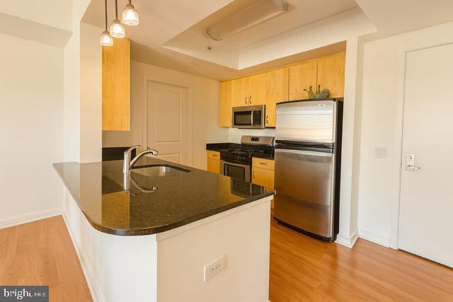 Building Photo - 475 K St NW