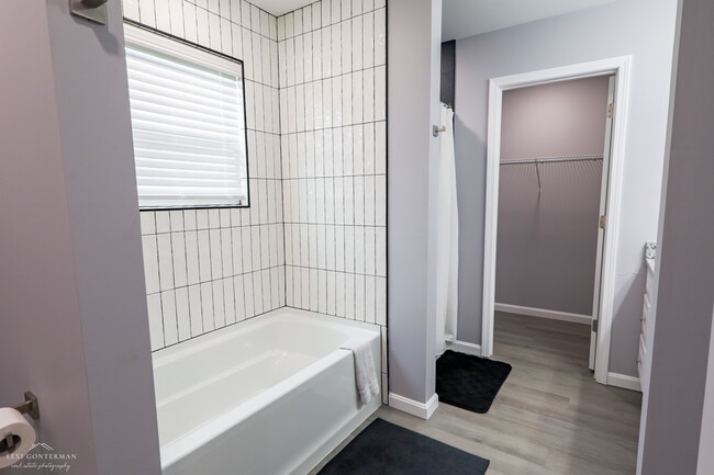 Building Photo - 127 Parkers Loop