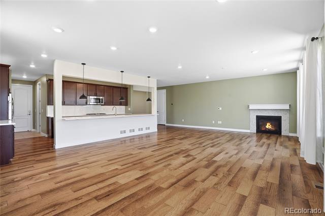 Building Photo - 901 Sandstone Cir