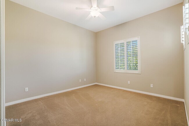 Building Photo - 3327 Shadetree Way