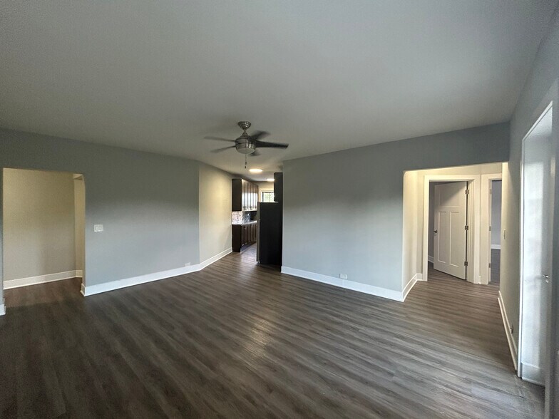 Building Photo - 730 Judson Ave