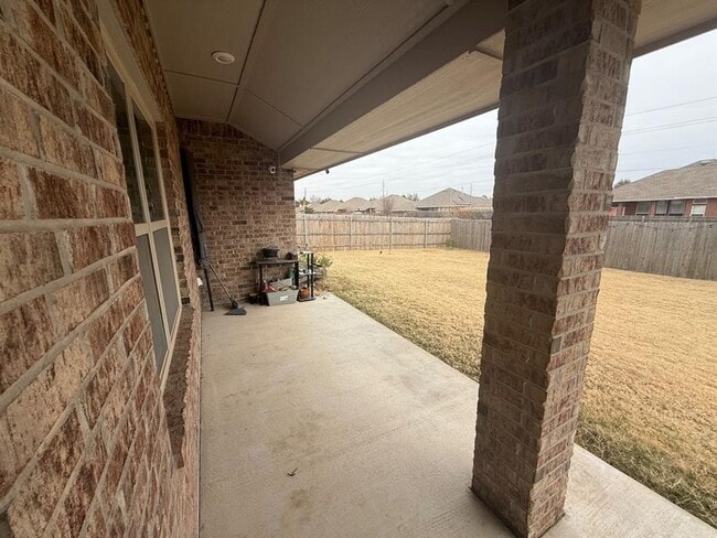 Building Photo - 7712 Windstone Dr