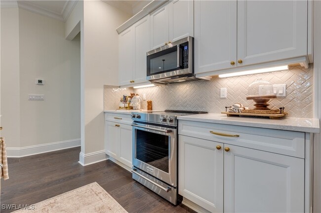 Building Photo - 7213 Saona CT