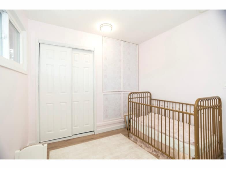 Building Photo - 726 Lawler Ave