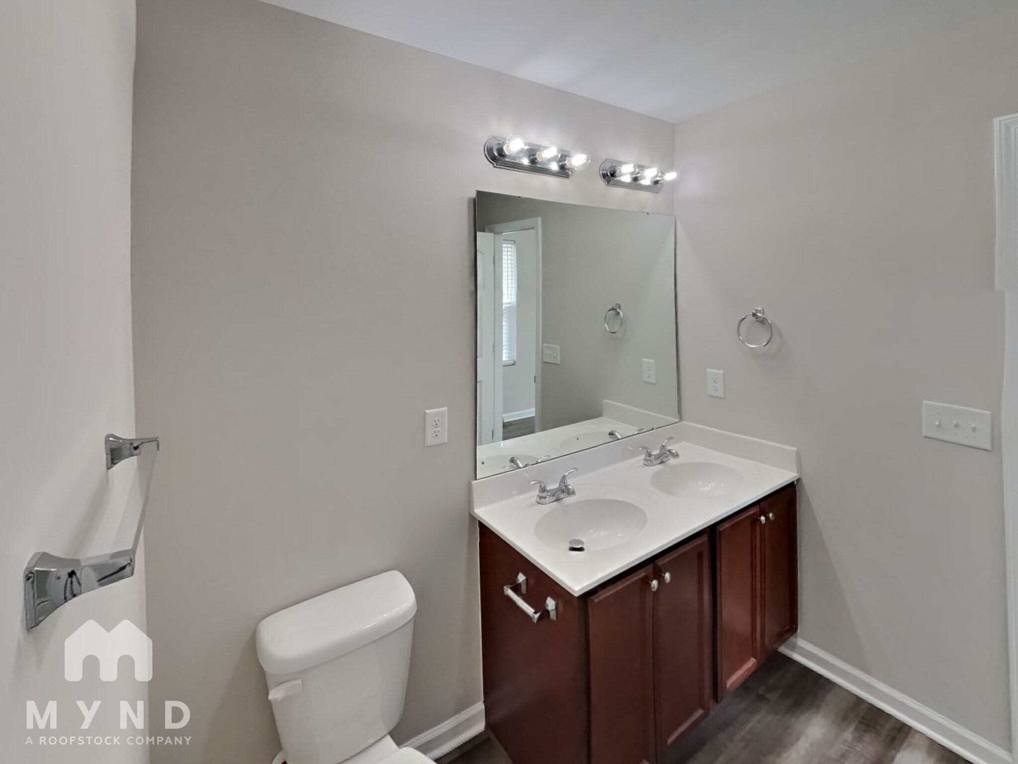 Building Photo - 136 Creekstone Ct