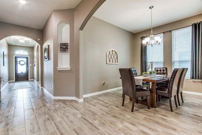 Building Photo - 14813 Gilley Ln