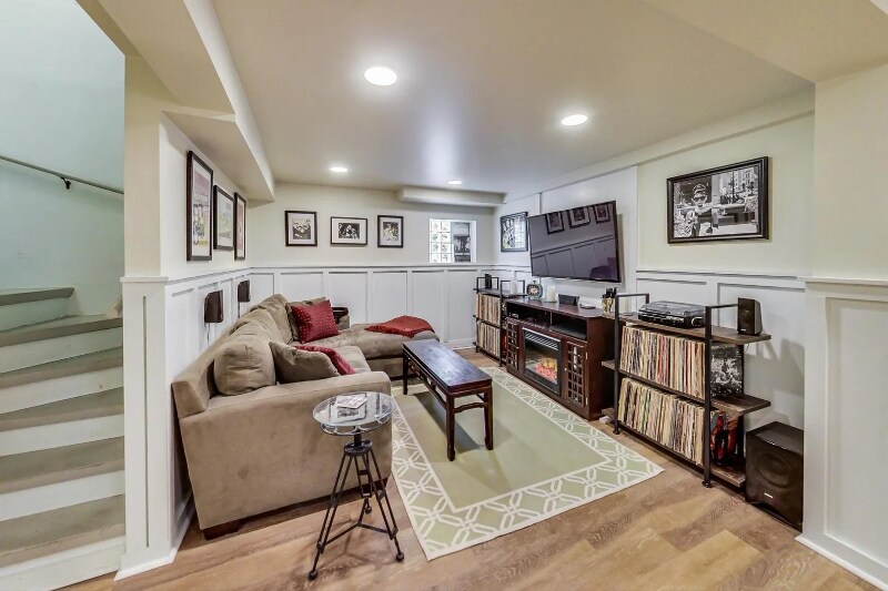 Building Photo - 21 Le Moyne Pkwy
