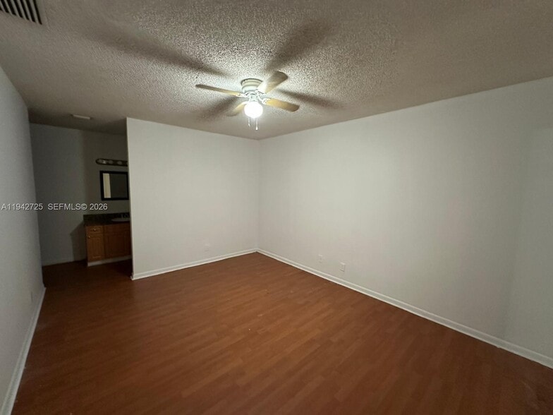 Building Photo - 3838 Coral Tree Cir