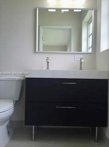 Building Photo - 740 NE 179th Terrace