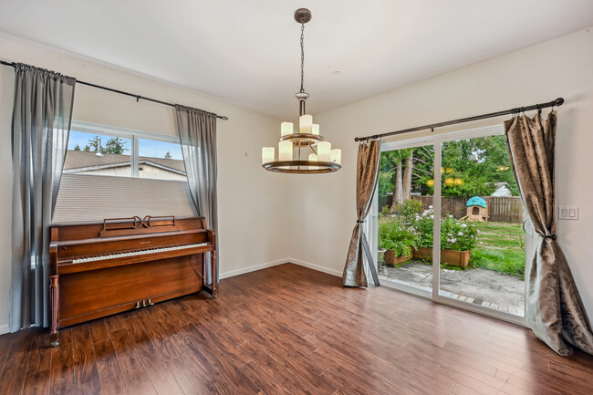 Dining area with view of patio - 9306 208th Ave E