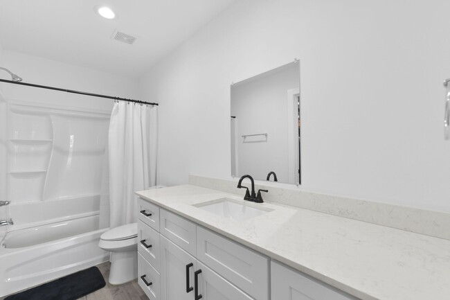 Building Photo - 5208 Laura Koppe Rd