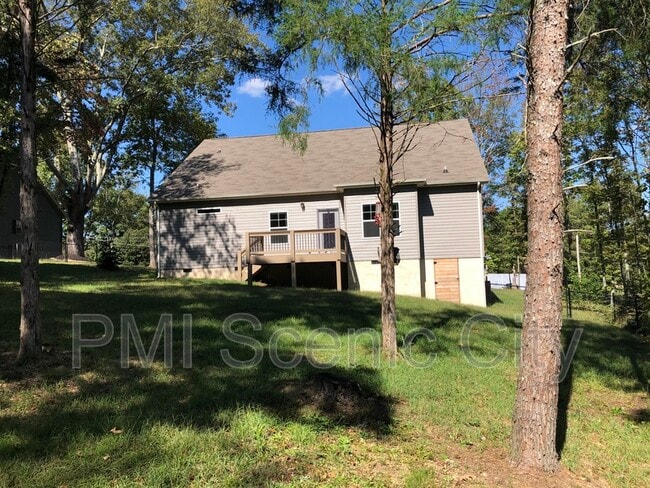 Building Photo - 7020 Cooley Rd