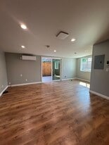 Building Photo - 6014 Lincoln Ave