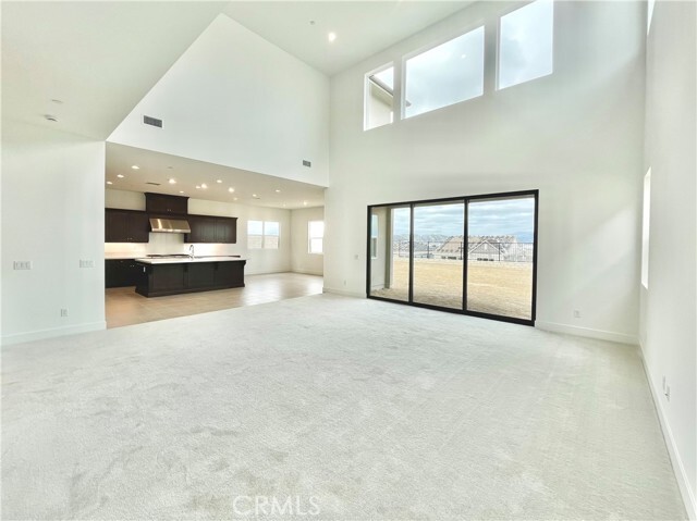 Building Photo - 27511 Elderberry Dr