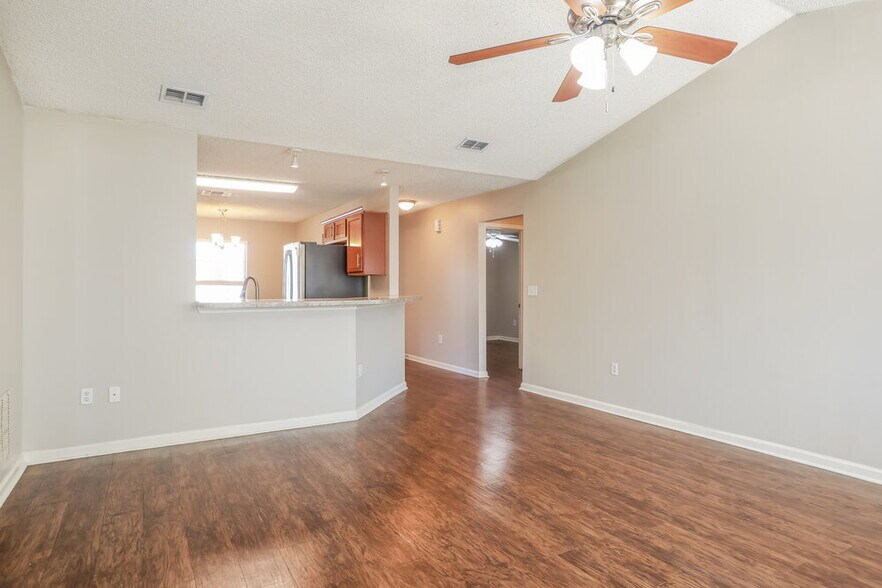 Building Photo - 2672 Secret Harbor Dr