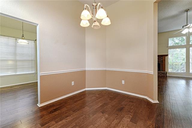 Building Photo - 1531 Hickory Trail