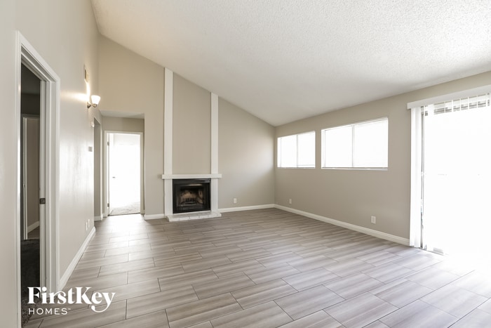 Building Photo - 2309 Decosta Cir