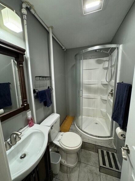 Building Photo - 1457 Tranquility Ln