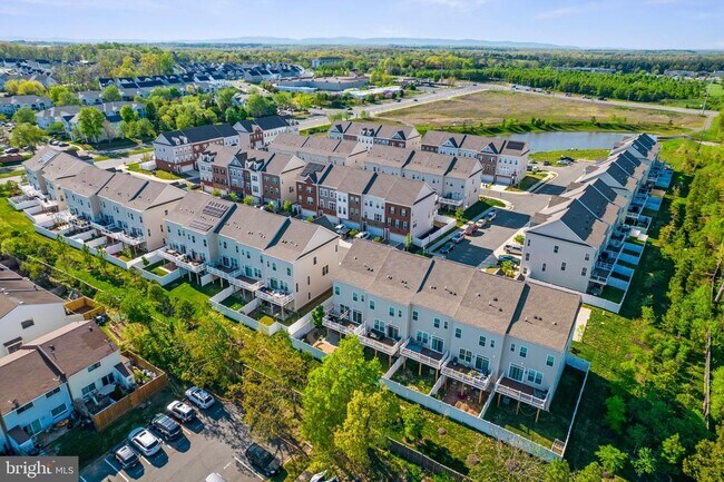 Building Photo - 11007 Blackburn Cove Ln