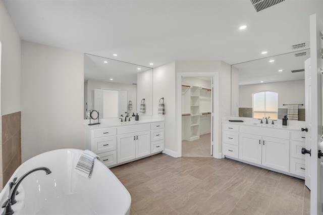 Building Photo - 7004 Ledbetter Rd