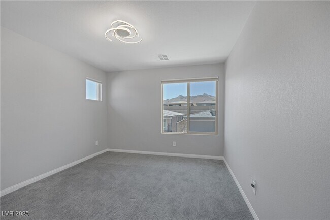 Building Photo - 440 Harmony Bay Ave
