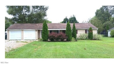 Building Photo - 558 Frost Rd