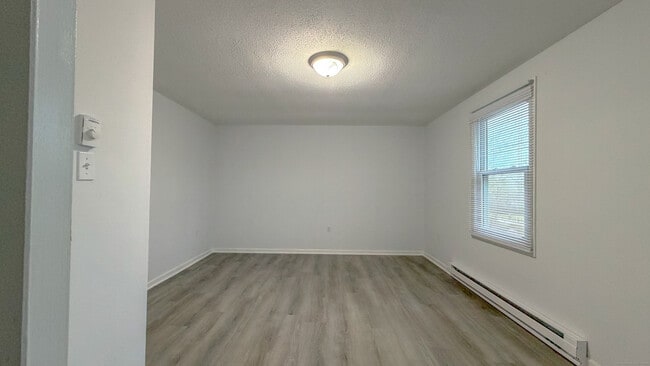 Building Photo - 1680 Center Groton Rd