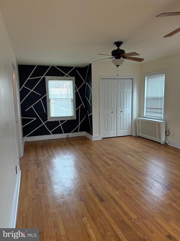 Building Photo - 2211 32nd Pl SE