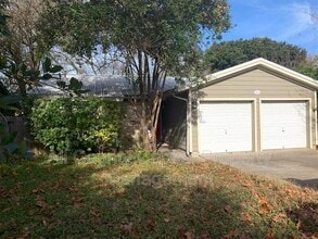 Building Photo - 1233 Conway Dr