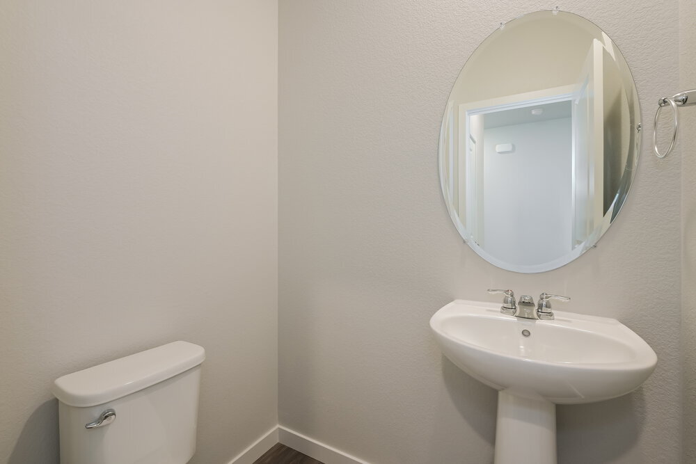 Building Photo - 1431 Orchard St