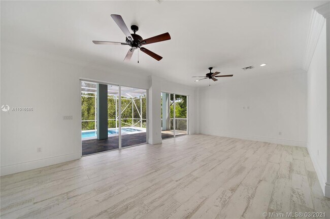 Building Photo - 2 Flamingo Hammock Rd