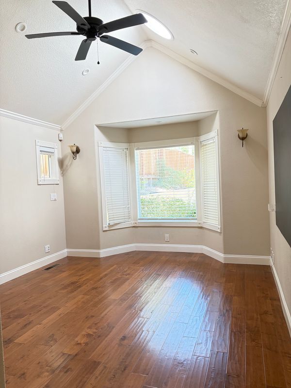 Building Photo - 6815 Hampton Dr