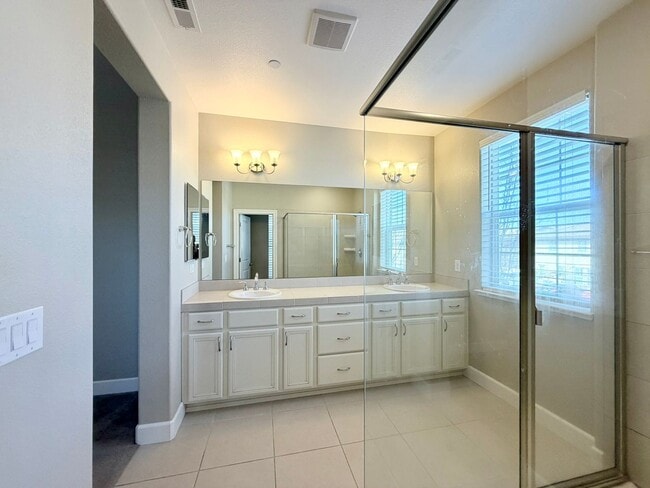 Building Photo - 1860 Sea Horse Rd