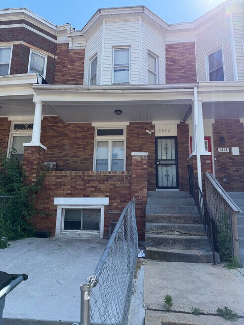 Building Photo - 3832 Cottage Ave