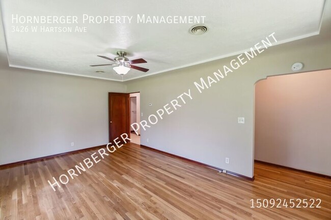 Building Photo - 3426 W Hartson Ave