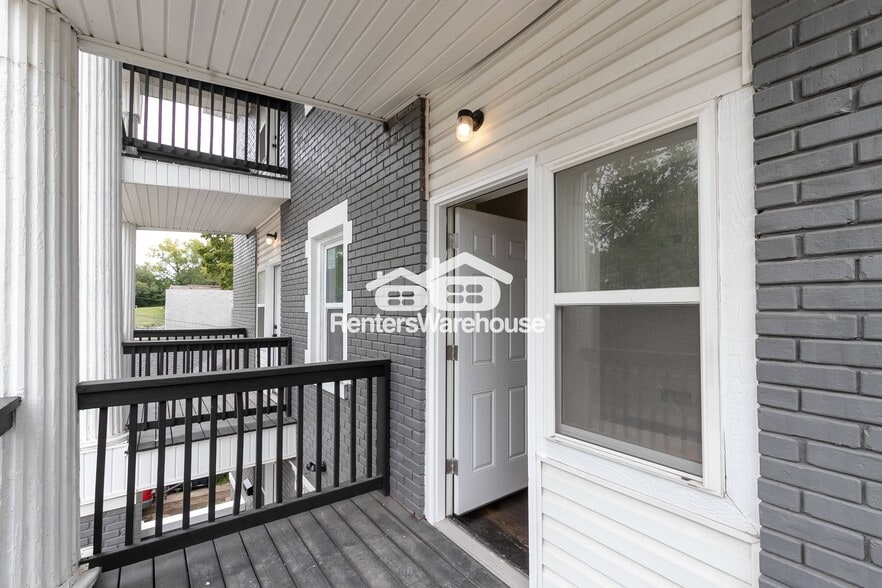 Building Photo - 2305 E 37th St