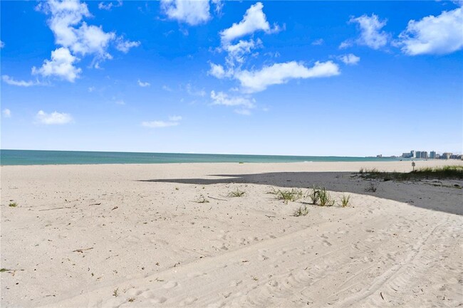 Building Photo - 1460 Gulf Blvd
