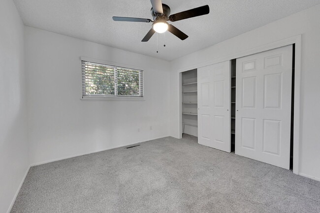 Building Photo - $2,600.00, 4-Bedroom, 3-Baths, Single Fami...