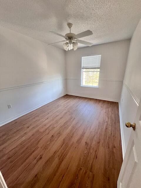 Building Photo - 271 Twin Lakes Ln