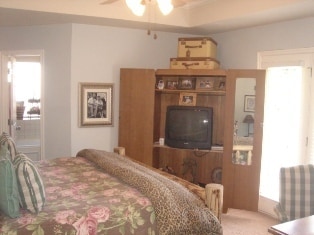 Building Photo - 1701 Del Simmons Dr