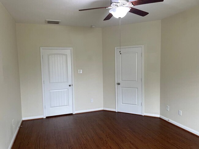 Building Photo - 30607 Gardenia Trace Dr